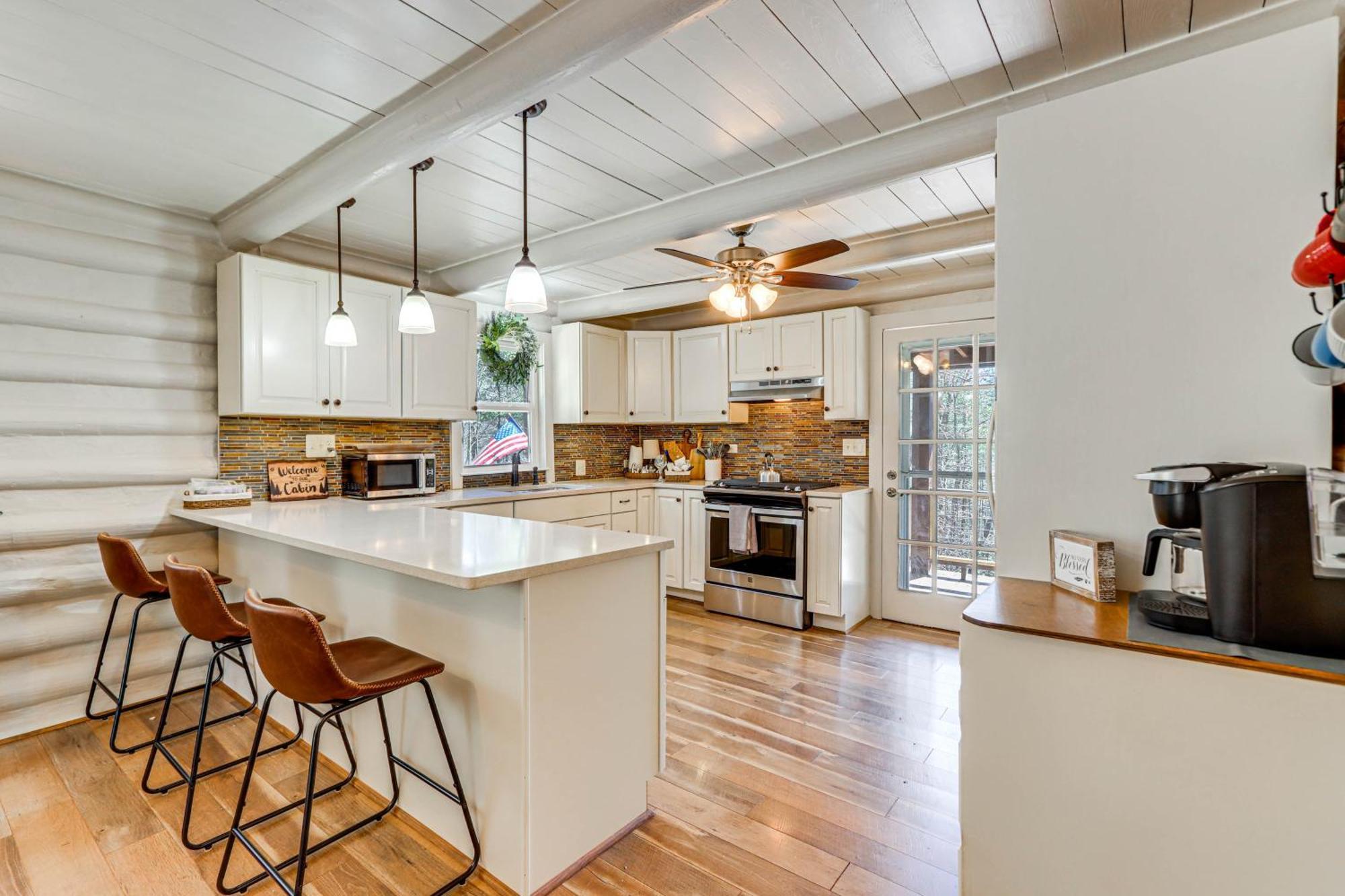 Dog-Friendly Hiawassee Cabin With Decks And Fire Pit! Exterior foto